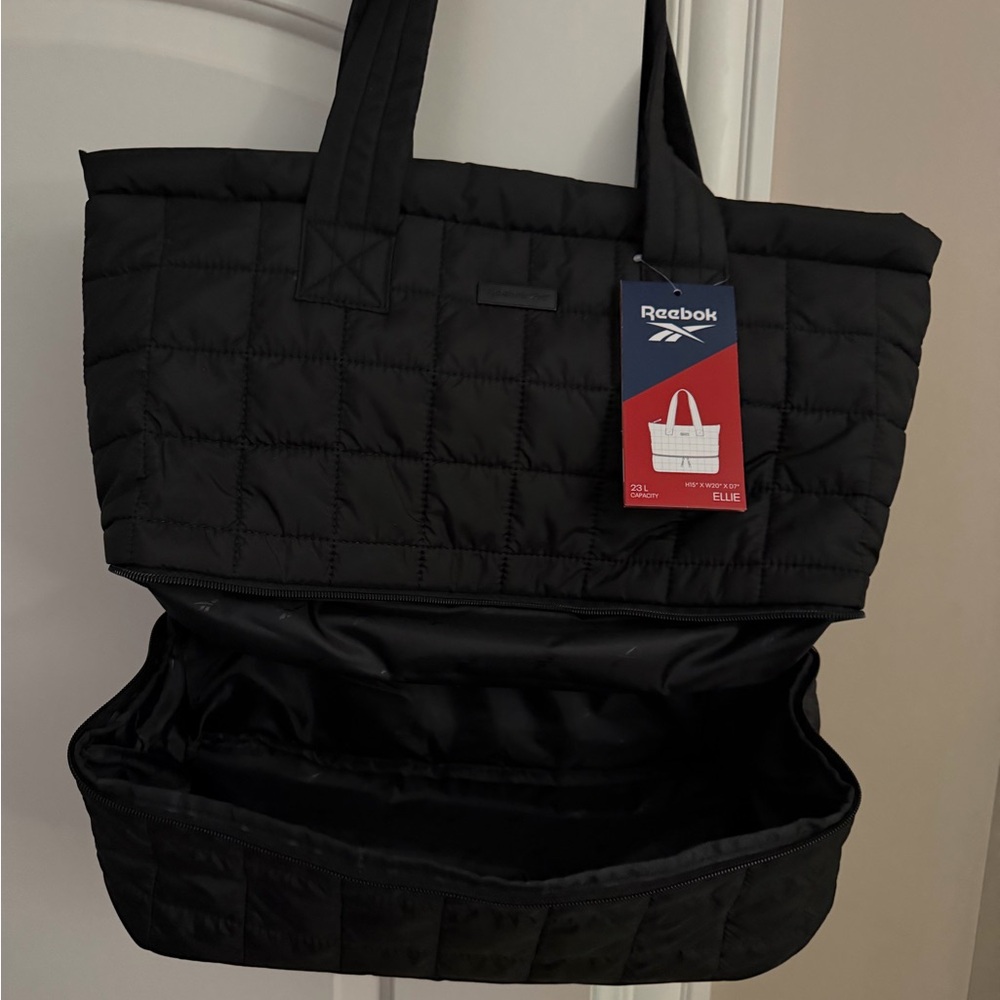 Brand new”Reebok”(ELLIE)tote bag.Size-H-15”,W-20”xD7”.23L capacity.Color-black🖤 - Picture 6 of 14